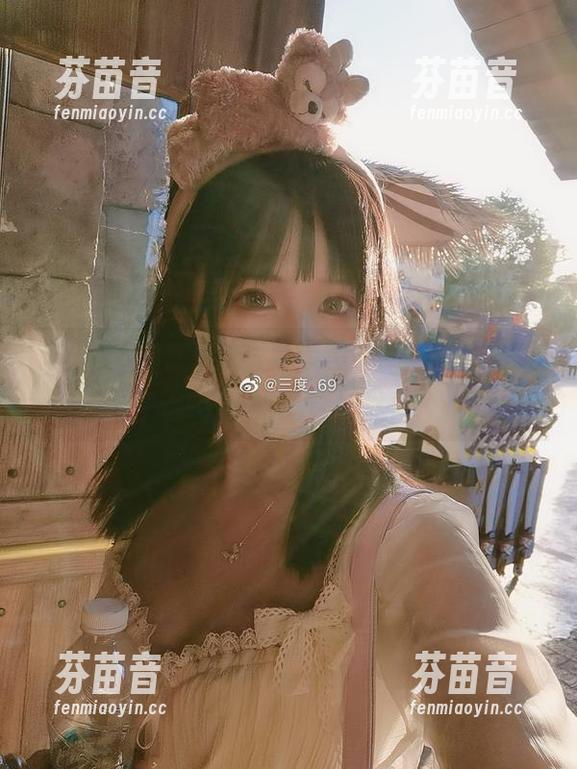 三度69 “三度69美脚”写真原图,一组让人忍不住多看几眼的视觉盛宴!.txt