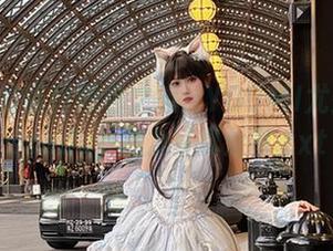 不呆猫的福利图包之旅：YOUMI尤蜜-Dressedup魅力写真分享.txt