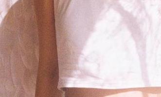 丽柜 – 高清图包专辑：Vicky兔女郎的甜美瞬间，瞬间俘获你的心.txt