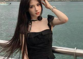 丽柜 – 最新允儿空姐靓丽写真，图片记录她的职场与时尚结合之美！.txt