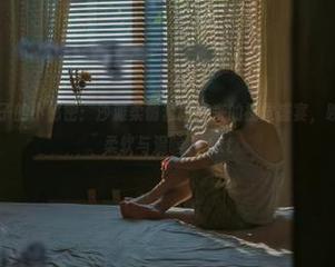 丽柜 – 探寻兔子的小秘密：沙滩柔情套图带来的视觉盛宴，唤醒内心深处的柔软与温暖。.txt