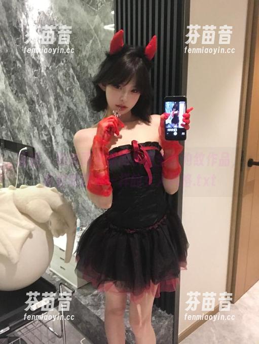 丽柜 - 细腻而生动的小唐全套豹纹作品，带你领略不一样的女人风格.txt