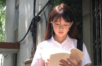 丽柜 – 探索汐汐的玉脂青甜，美图合集为你带来清新气息.txt