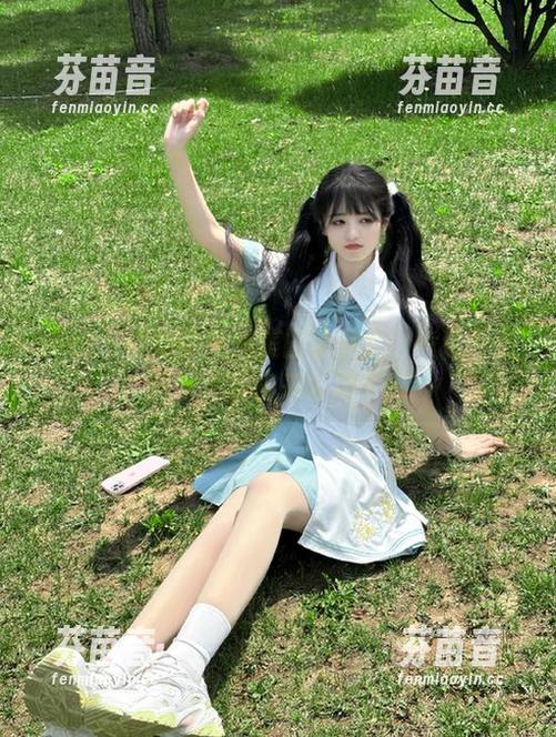 丽柜 - 在线感受美美日常魅力：一系列美丽图片等你来发现.txt