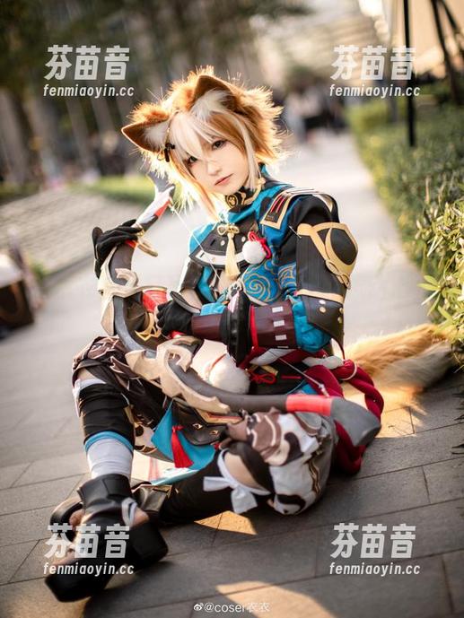 乖乖衣宝夏日写真集首次分享，撩动心弦的视觉体验.txt