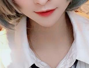 抓住灵动瞬间：九九八吖大灰狼写真图包精彩呈现.txt