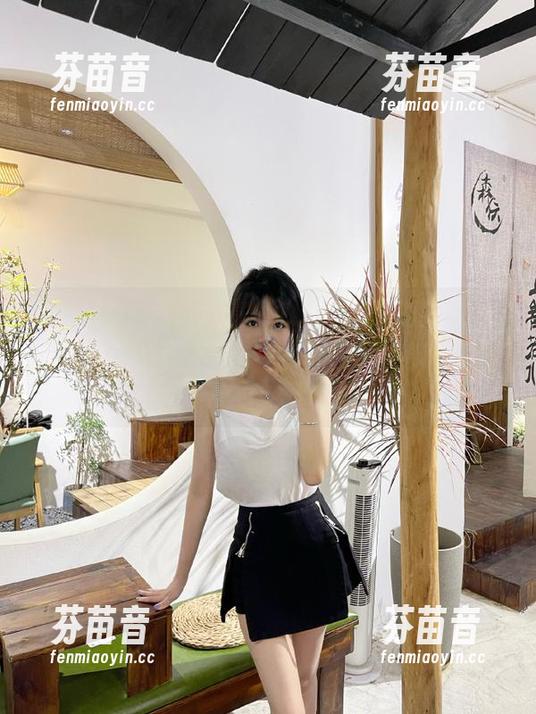 优星馆 - 尽情欣赏Ayumi雪雪的内衣写真作品，立即下载，收藏她的独特风格！.txt