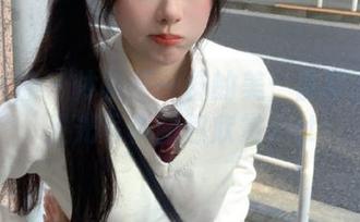 克拉女神 – 体验不一样的美：嘉萌白丝无圣光写真图包欣赏.txt
