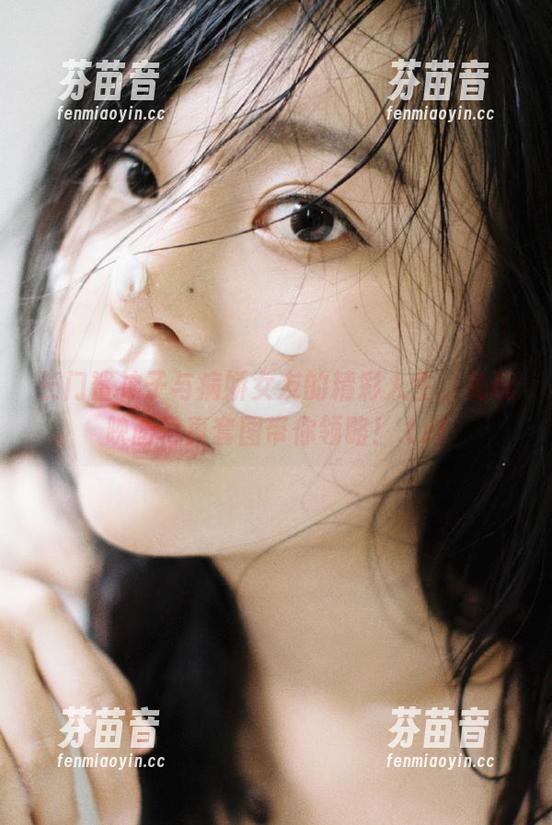 长门鲨神子与病娇女友的精彩人生，兔玩映画写真套图带你领略！.txt