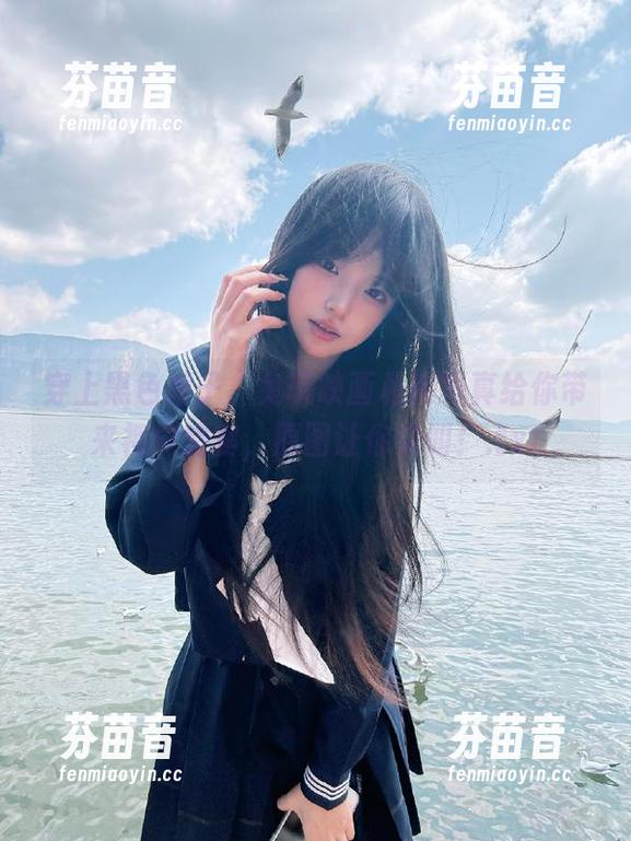 穿上黑色裙子，兔玩映画私房写真给你带来视觉盛宴，原图让你尖叫！.txt