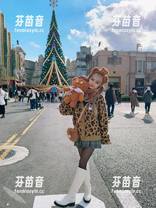 冲田凛花rinka泳装写真，FateGrandOrderBB主题图库下载，让你一键获取美图！.txt