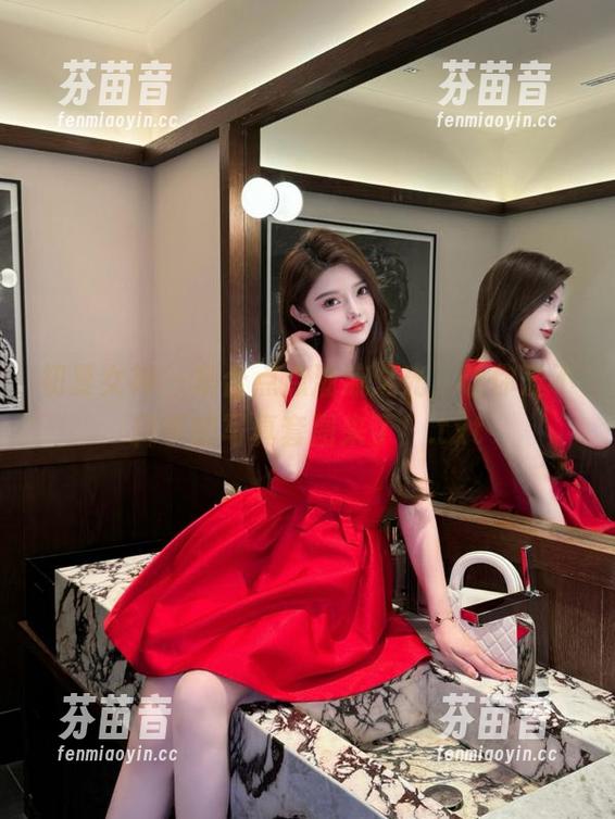 初夏女神 - 集合点点潮流之光，让你爱不释手的写真套图来了！.txt