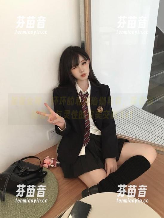 初夏女神 - 环环的私拍瑜伽写真，带你领略动人与灵性的完美交融.txt