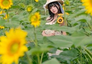 咬一口兔娘月票特典，精美美图合集与您分享每个动人瞬间！.txt