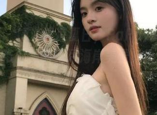 嗲囡囡 – 畅游清凉夏日，PaPa妈咪泳衣作品集带你领略无尽海岸美景，快来下载吧.txt