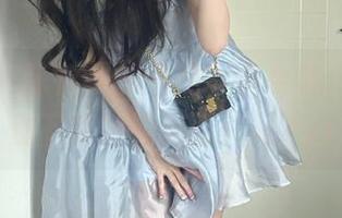 嗲囡囡 – 陈怡曼的清纯写真合集，快来免费下载她的美丽瞬间.txt