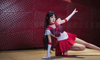 大梨子不是御姐厨娘写真：透过每套图感受生活的小确幸.txt