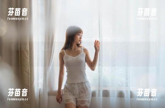 头条女神 - 火儿的私拍资源：裸足写真中的自然之美，尽显女性的真实魅力.txt