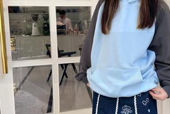 微密圈 – 高清呈现：奔跑的晶骡子苗条身材的诱惑套图，唤醒你对美的追求.txt