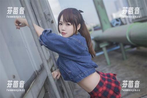 超级福利：宅夏yoko的狂三内衣写真免费体验，尽情感受妩媚风情！.txt