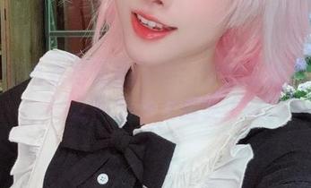 宫本樱毛衣写真美图集：穿梭在时尚与舒适之间的视觉盛宴.txt