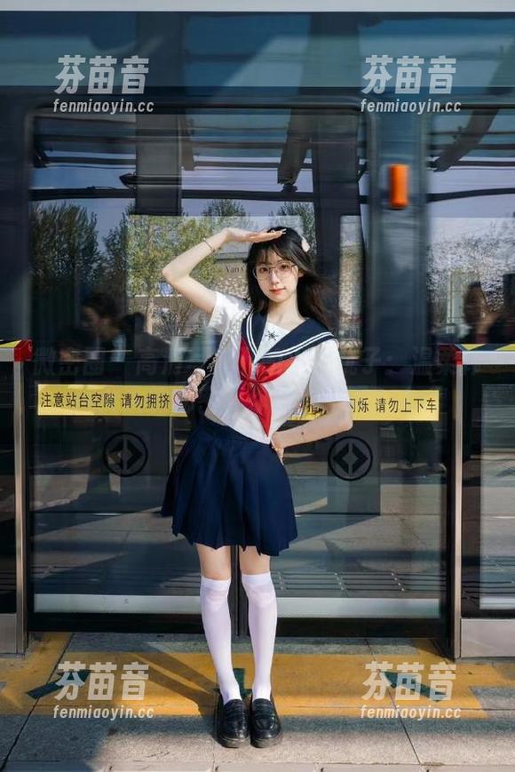 微密圈 - 高清写真下的小优优子：温柔韩风女人的秘密，你进入了吗？.txt