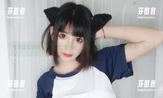 今年圣诞特供：小酥酱全套写真，给你满满的节日氛围和笑点！.txt
