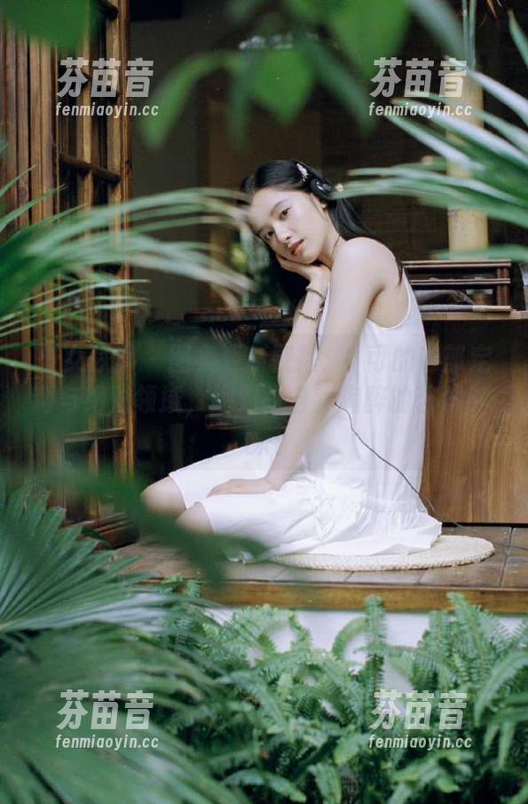 少女秩序 - 图集更新警报：晞可的内部定制与绝对领域，绝对是自我陶醉的艺术！.txt