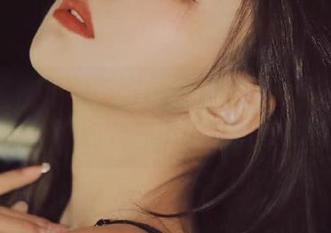 尤果网 – 不看后悔！晨曦最新套图，女孩的每个细节都不容错过！.txt