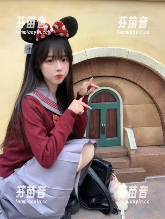 尤果网 - 入梦时刻：琳丽私拍睡衣资源让你体验无与伦比的魅力.txt