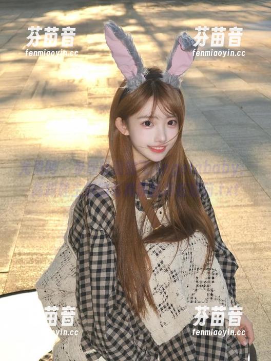 尤果网 - 步履轻盈的飞Angelababy：高跟鞋主题的写真原图尽在眼前.txt