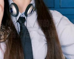 尤蜜荟 – Mila豆嘟嘟的写真故事：揭秘裤里丝背后的精选瞬间.txt