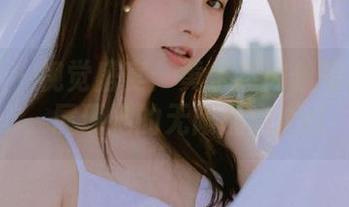 尤蜜荟 – 视觉盛宴：黄乐然肉丝写真合集，展现她的无限创意.txt