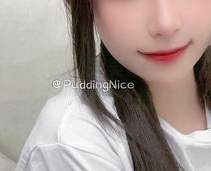 布丁大法与泳衣的完美邂逅，独特写真图包感受夏日风情.txt