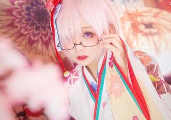 潮流写真精选：日奈娇学姐的全新作品等你来下载！.txt