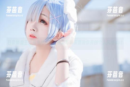 日奈娇魔王作品集抢先看，最新写真资源助你开创个人风格.txt