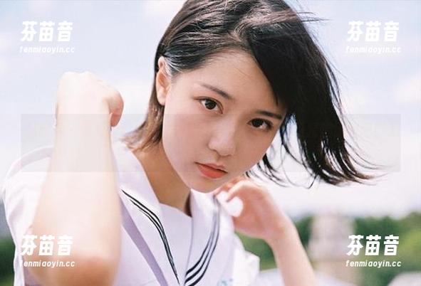 星颜社 - 可爱的穆菲菲与她的灰丝作品：来看看精选原图吧！.txt