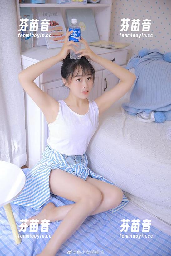 星颜社 - 韩雨嘉超搞笑高跟鞋最新图集，时尚路上的跌宕起伏.txt