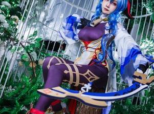 末夜787白色原创写真原图下载，探索她镜头下的自然之美与情感深邃.txt