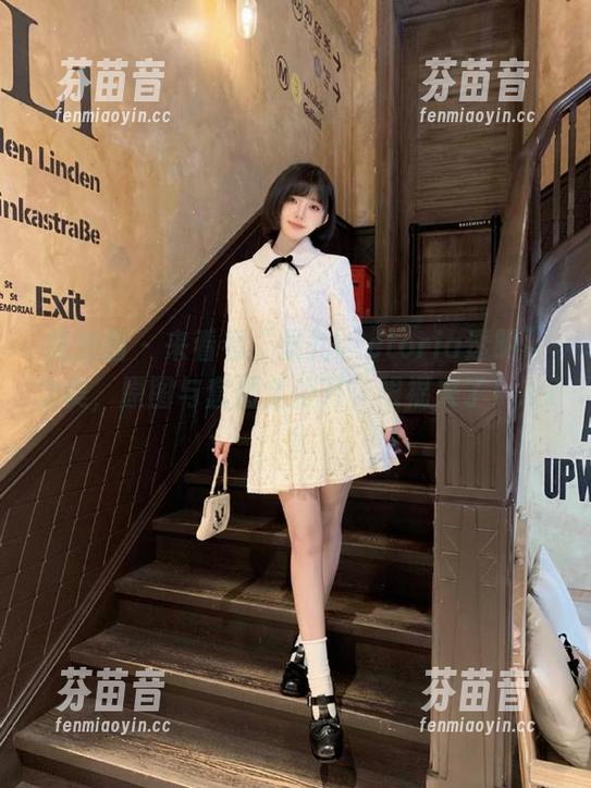 微密圈 - 来看看“果儿Victoria透明”之美，原图与套图全公开，眼福来了！.txt