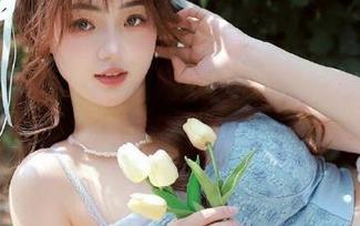 果团网 – 感受陈迪娅双人写真魅力，精彩全套图包不容错过.txt