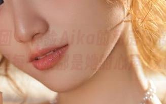 森萝财团 – 体验Aika的私房日常，图包里每一张都是她的心声.txt