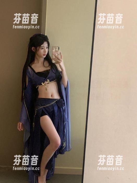 森萝财团 - 乃乃子清新写真更新，展现美腿魅力的高清原图一次性放送！.txt