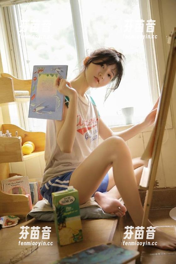 模范学院 - 让人心动的Laura苏雨彤水手服私拍合集：青春与海洋的邂逅.txt