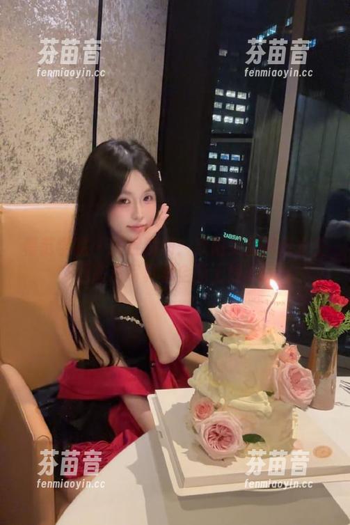 模范学院-欧阳美萱 模范学院 - 捕捉瞬间:欧阳美萱死库水主题高清写真集全新上线.txt