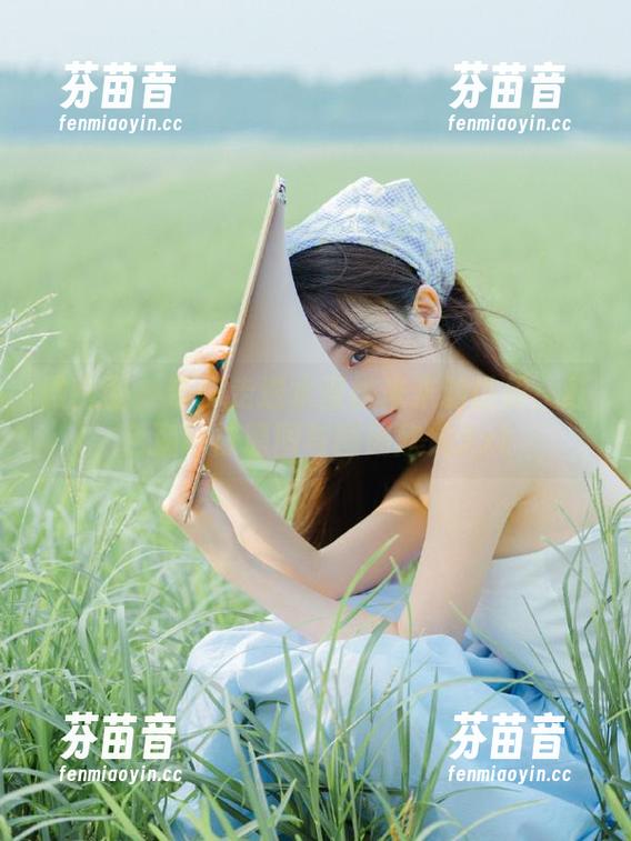 微密圈 - 带你走进水蜜桃米米的世界：红色渔网袜原图与图册欣赏.txt