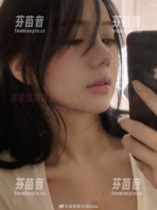 探索洛丽塔大哥的写真艺术，分享酒吞背后的故事与灵感.txt