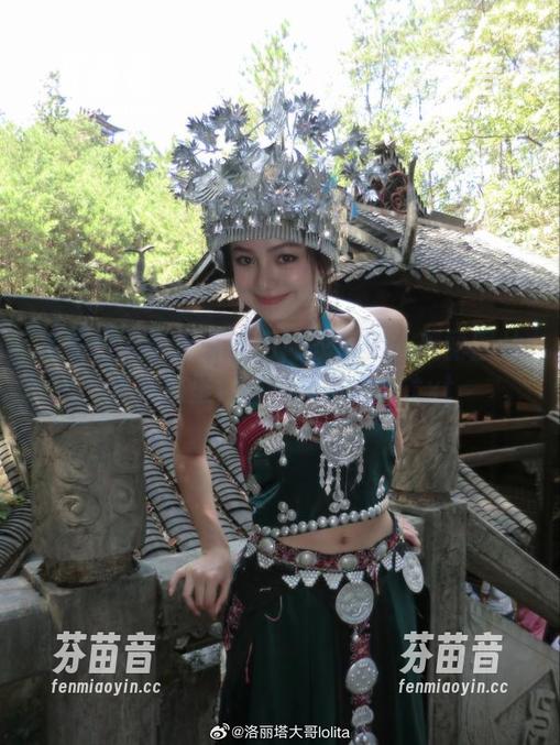洛丽塔大哥 洛丽塔大哥最新红色内衣系列:美丽图片全在这里,等你来下载!.txt