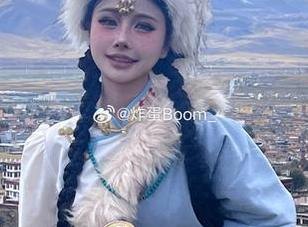 传说中的炸蛋Boom：鬼父爱莉酱写真图片合集，带你领略不一样的视觉盛宴！.txt