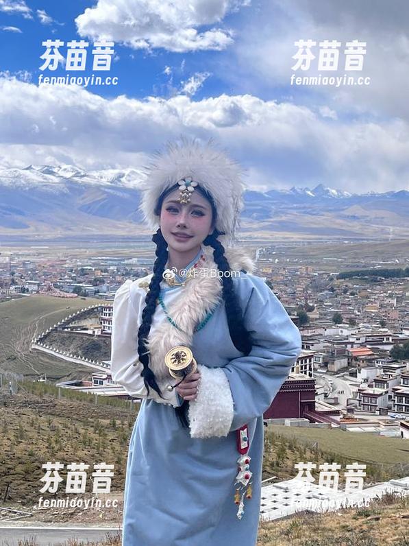 传说中的炸蛋Boom：鬼父爱莉酱写真图片合集，带你领略不一样的视觉盛宴！.txt